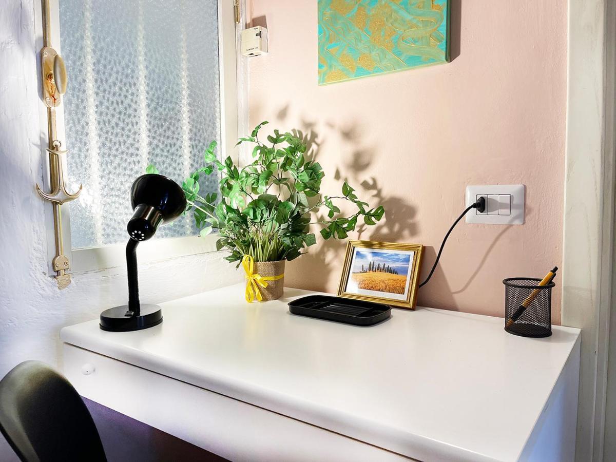Apartamento Pispini 108 In Centro Vicino Piazza Del Campo Siena Exterior foto